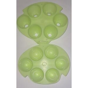 Jello Jigglers egg mold oval makes 6 lime/green color smooth side
